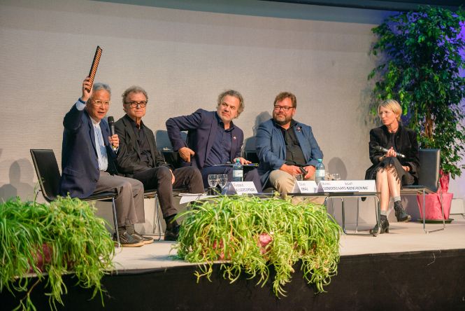 Podiumsdiskussion