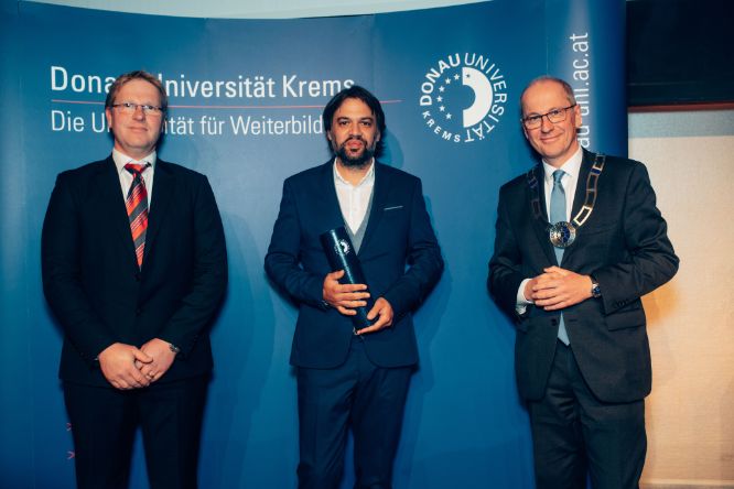 From left to right: Prof Mathias Czaika, Head of the PhD Program Migration Studies, Dino Pitoski, MSc, PhD, graduate, Friedrich Faulhammer, Rector of the University for Continuing Education Krems