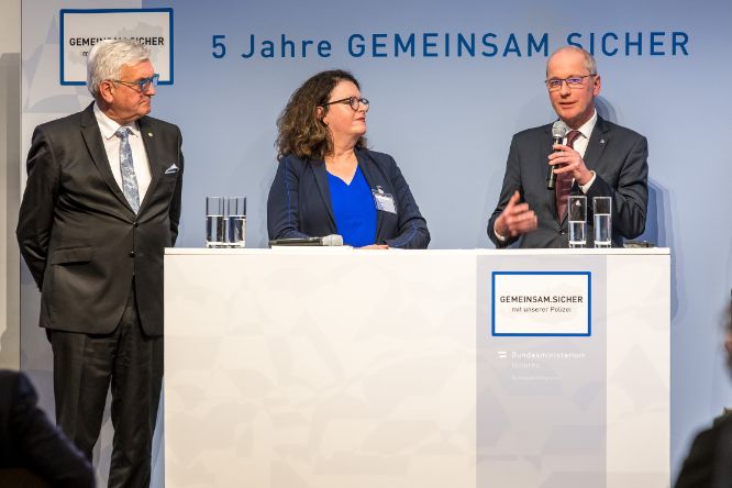 Podiumsdiskussion