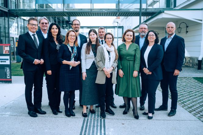 Kremser Versicherungsforum 2023 Gruppenfoto