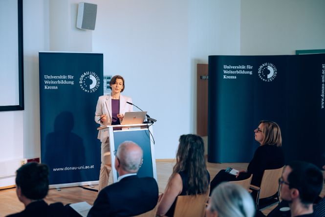 Antrittsvorlesung von Professorin Bischof
