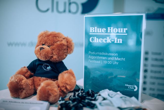 Blue Hour Teddybär empfang