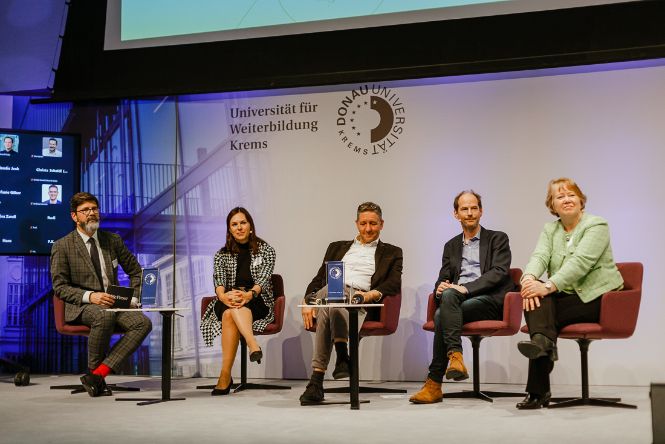 Podiumsdiskussion
