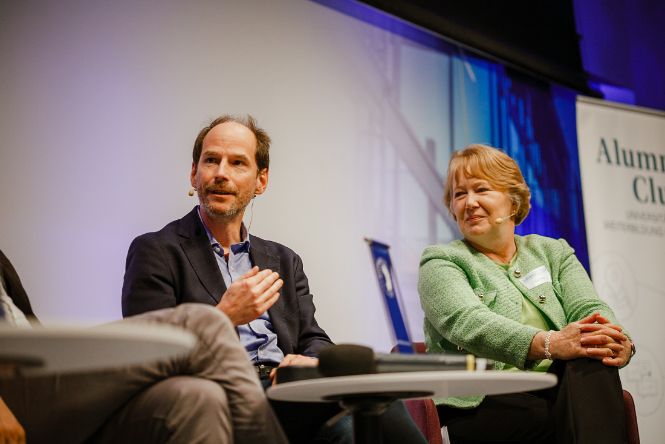 Podiumsdiskussion