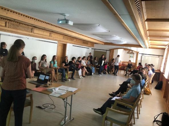 Kick-Off mit Marietta Hainzer vom Programmteam, Mentees und Mentor_innen