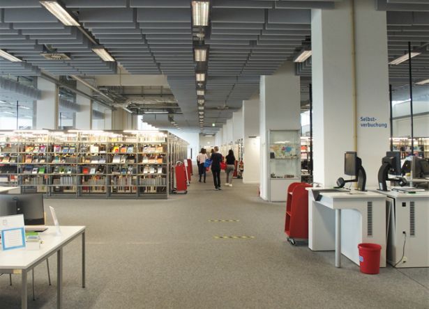 HTW Berlin University Library – informal learning space