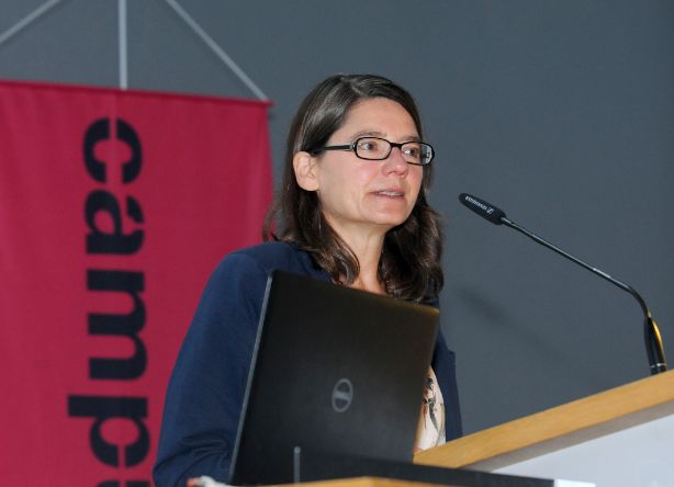 Univ.-Prof. Dr. Anja Grebe
