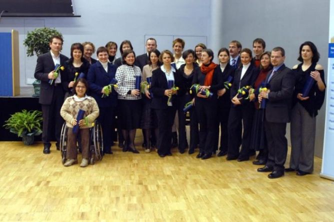 2007