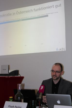 Research Lab Democracy and Society in Transition