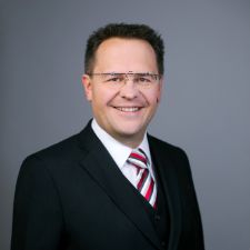 DI Dr. Manfred Matzinger-Leopold