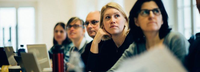 Studierende des Fachbereichs Pflegewissenschaft an der Universität für Weiterbildung Krems