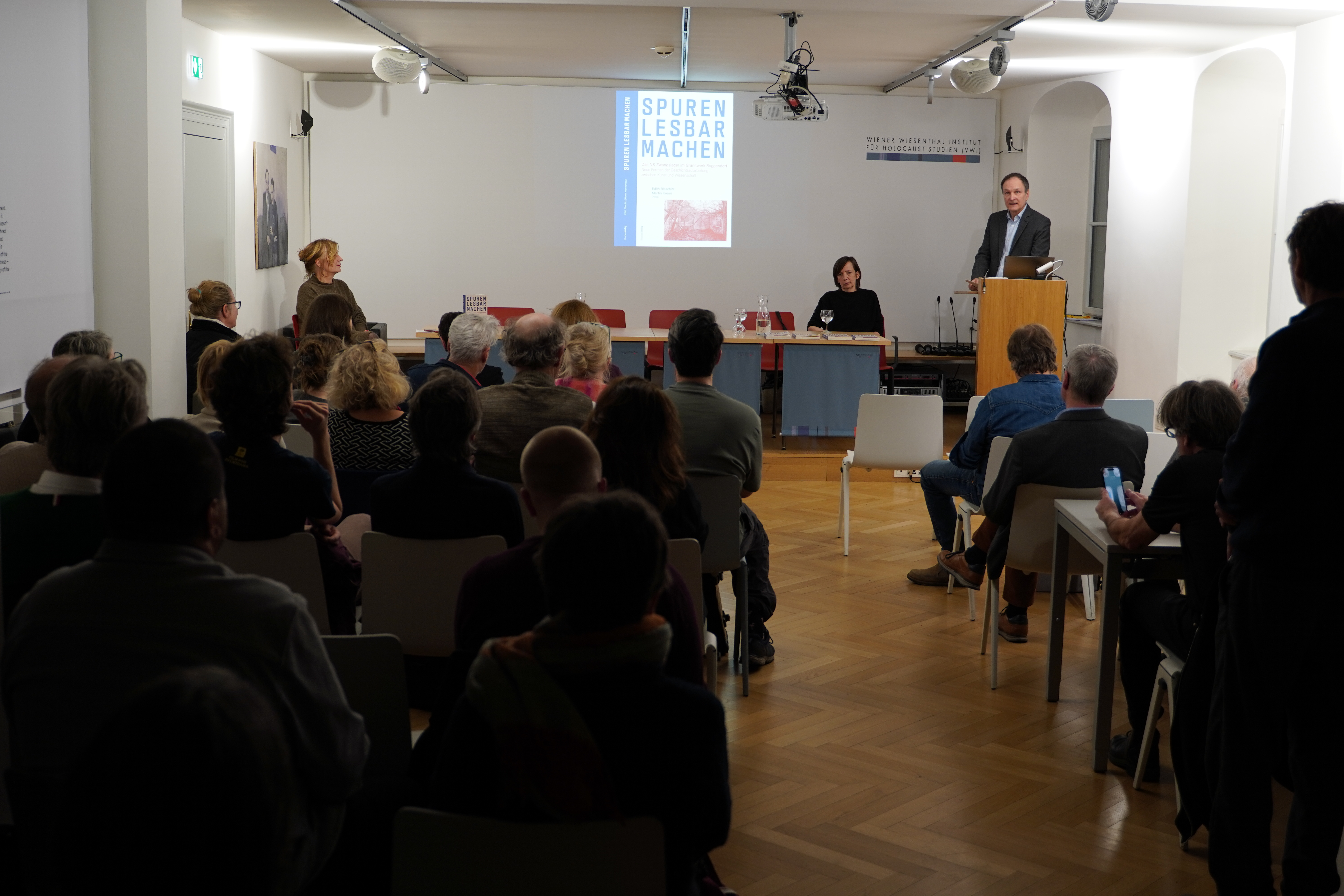 Buchpräsentation „Spuren lesbar machen“ 