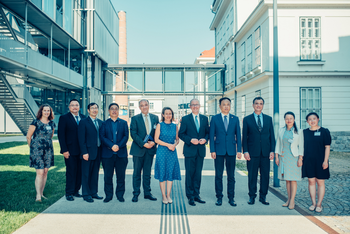 © Donau-Universität Krems/Walter Skokanitsch Gruppenbild