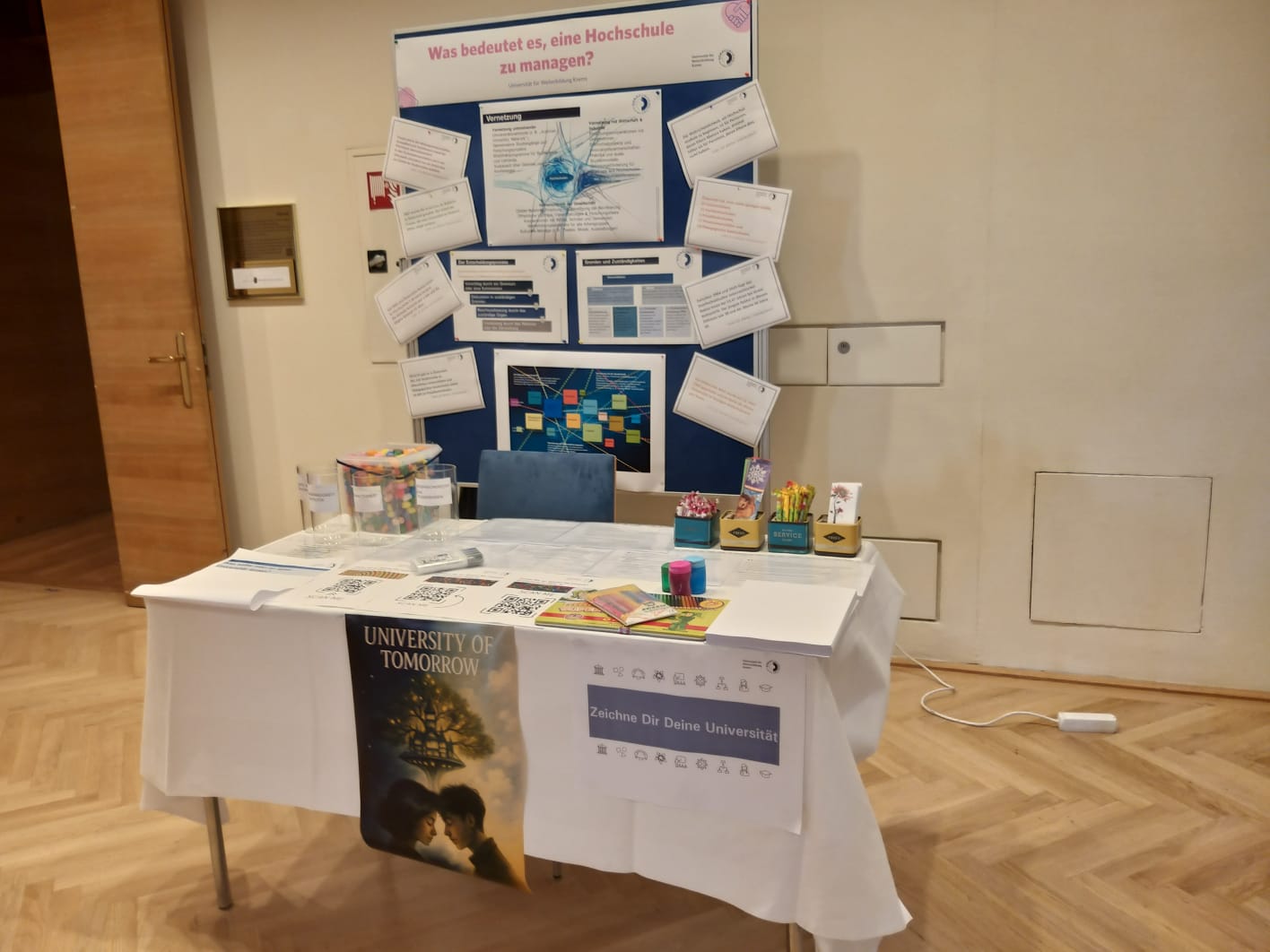 Stand des Departments für Hochschulforschung beim Forschungsfest Niederösterreich