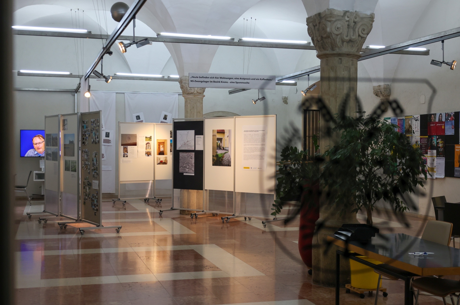 Ausstellung Mitten im Ort