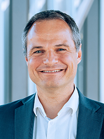 Stefan Oppl