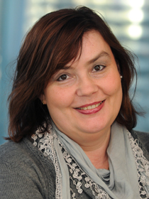 Silvia Mathes