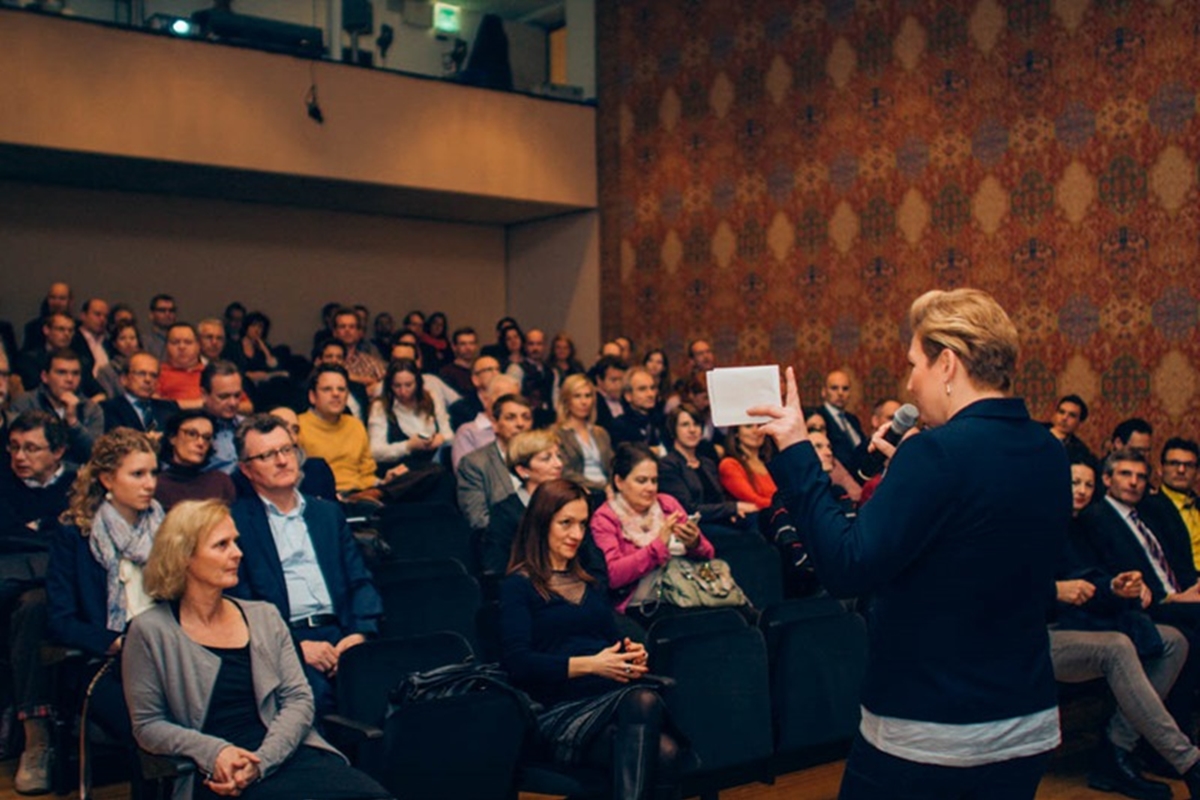 © Walter Skokanitsch blue-hour-002