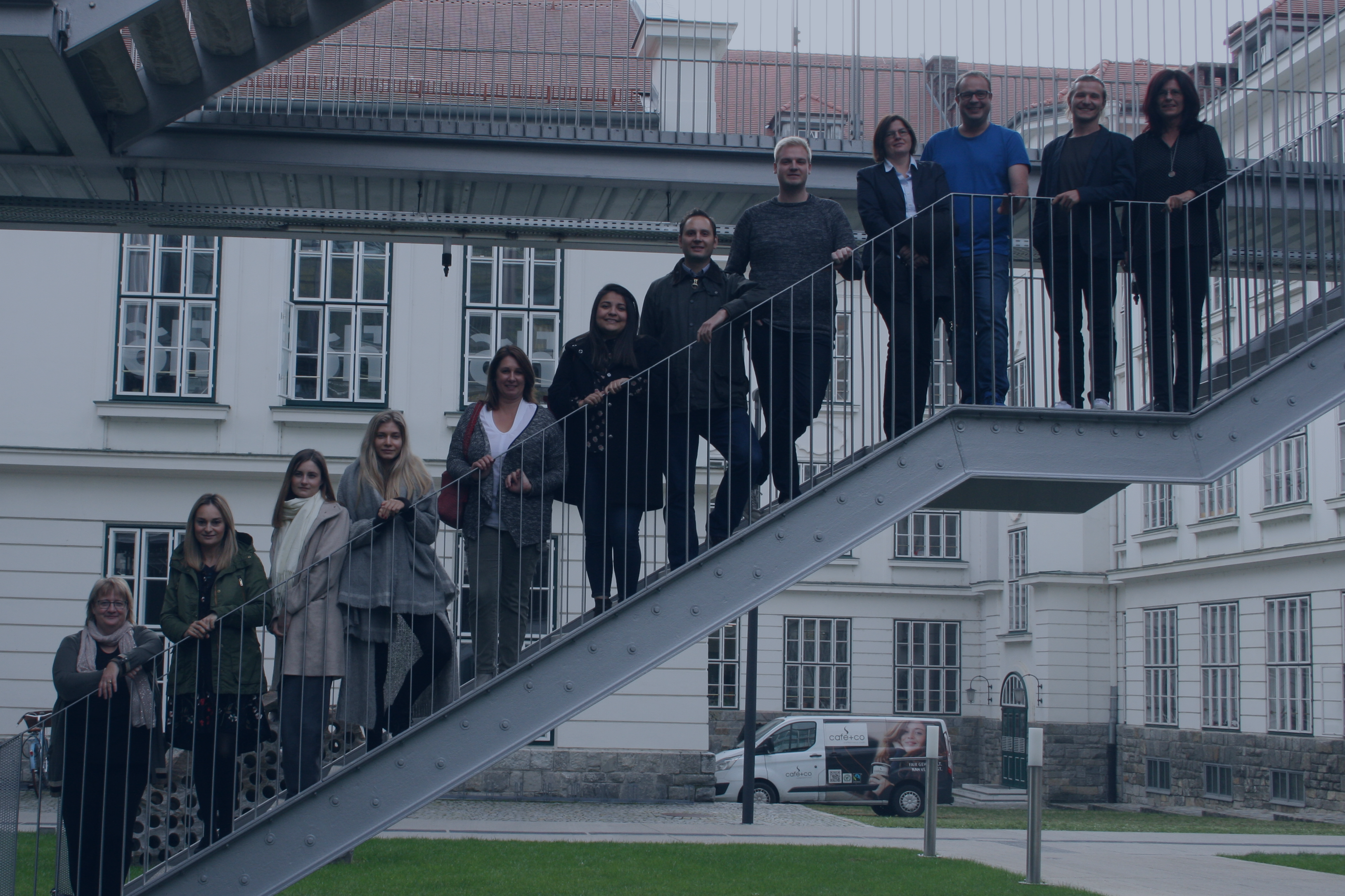 Lehrgangsstart Online Media Marketing 13