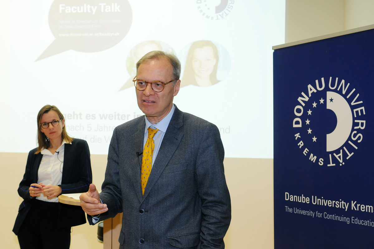 © Donau-Universität Krems/Andrea Reischer Faculty Talk mit Prof. Rainer Münz