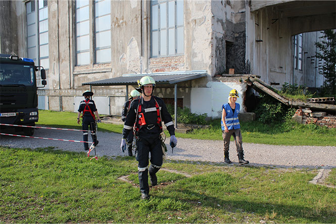 Brandsimulation im Archiv und Evakuierung