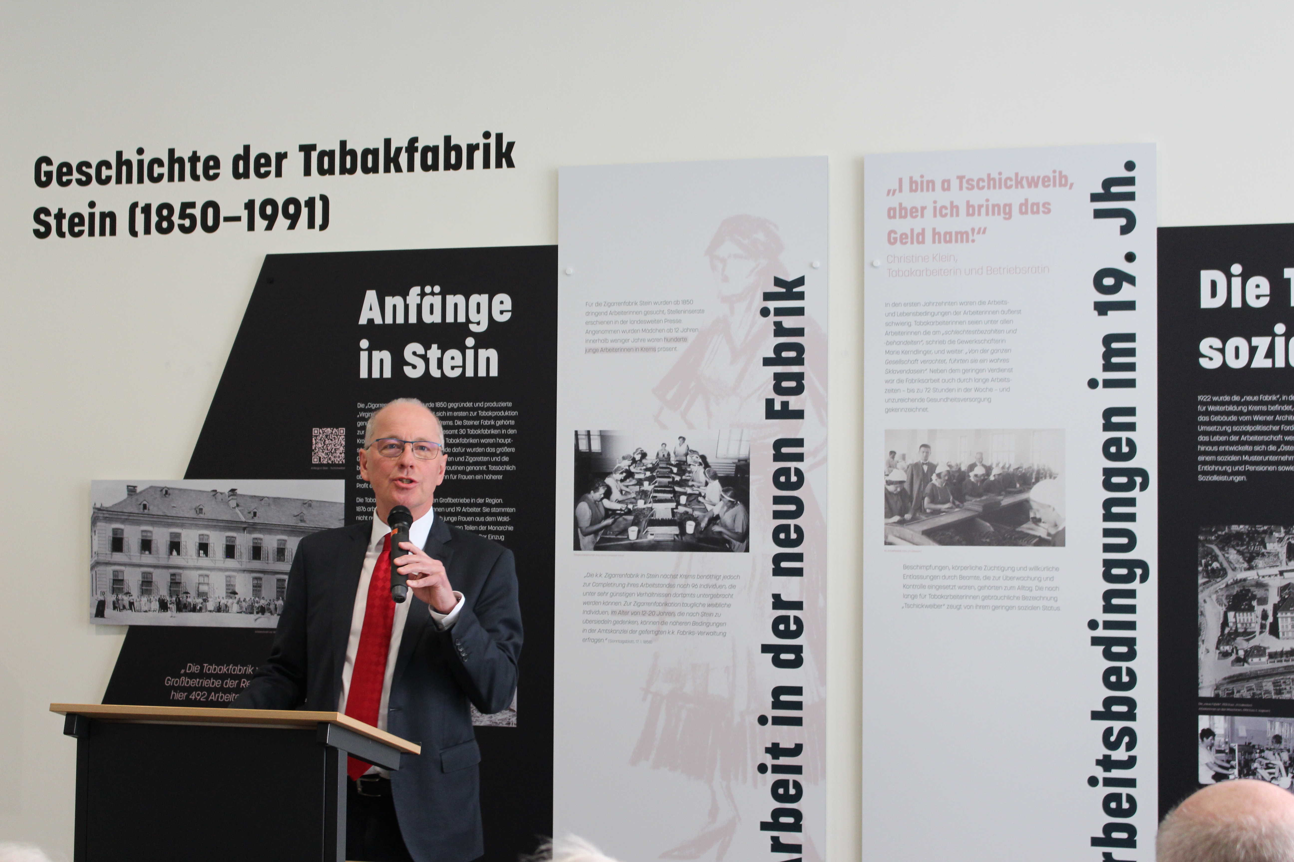 Dauerausstellung zur Geschichte der Tabakfabrik Stein