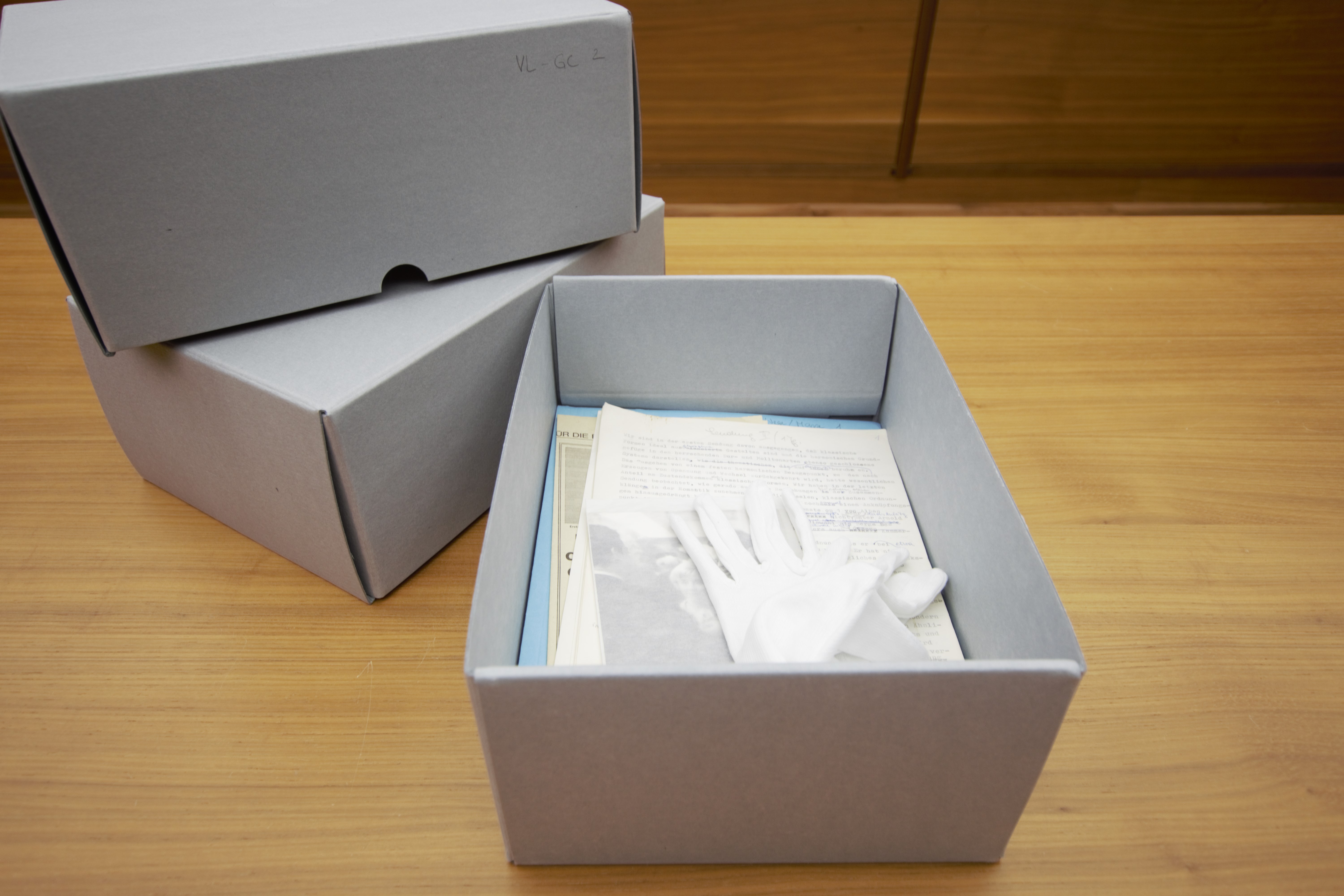 Archiv der Zeitgenossen (c) Beatrix Vigne