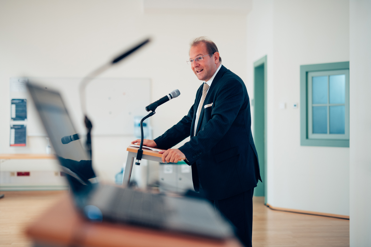 © Universität für Weiterbildung Krems/Walter Skokanitsch Dekan Christian Hanus
