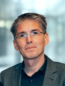 Leonhard Weiss