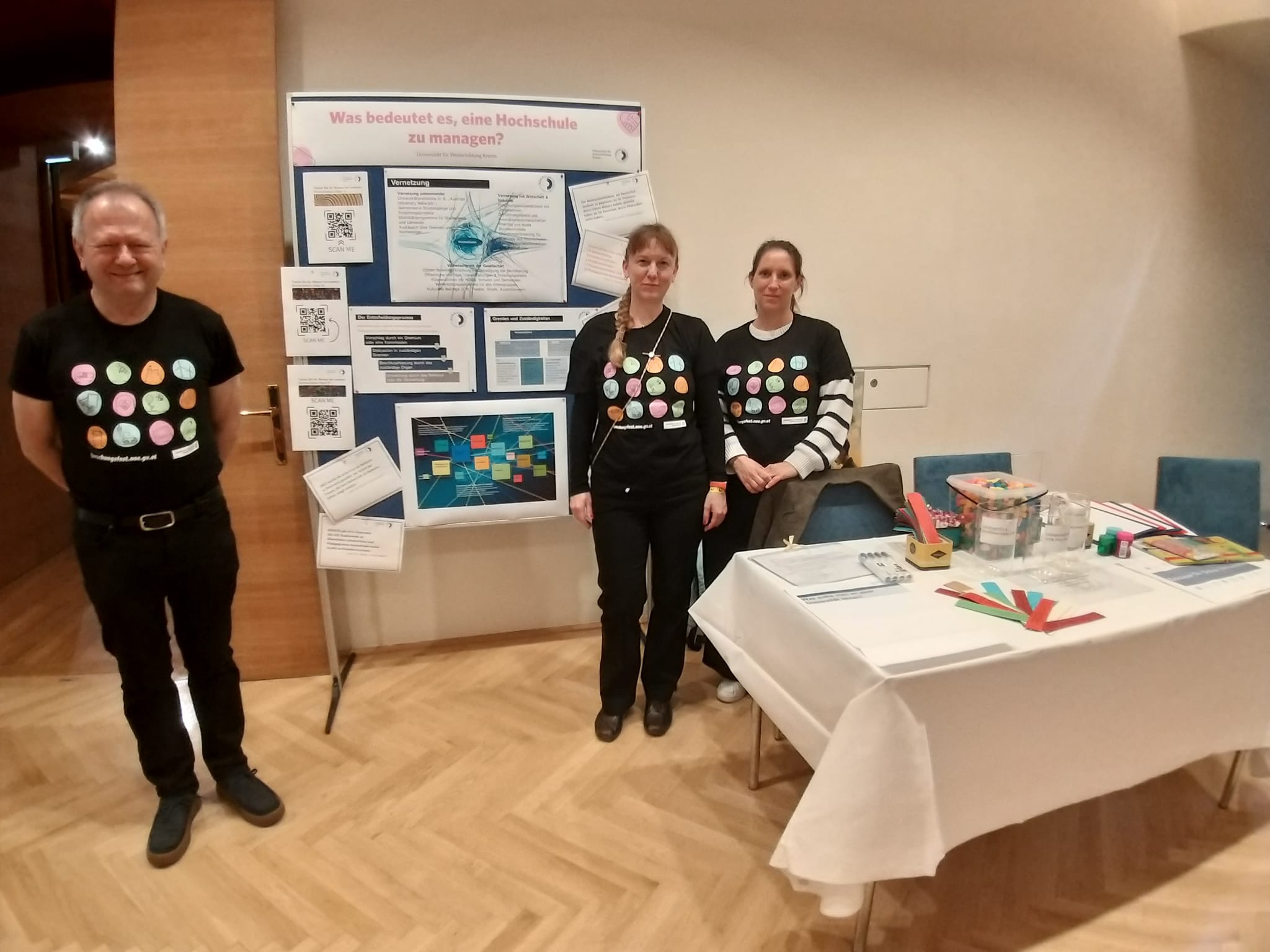 Team des Departments für Hochschulforschung beim Forschungsfest Niederösterreich