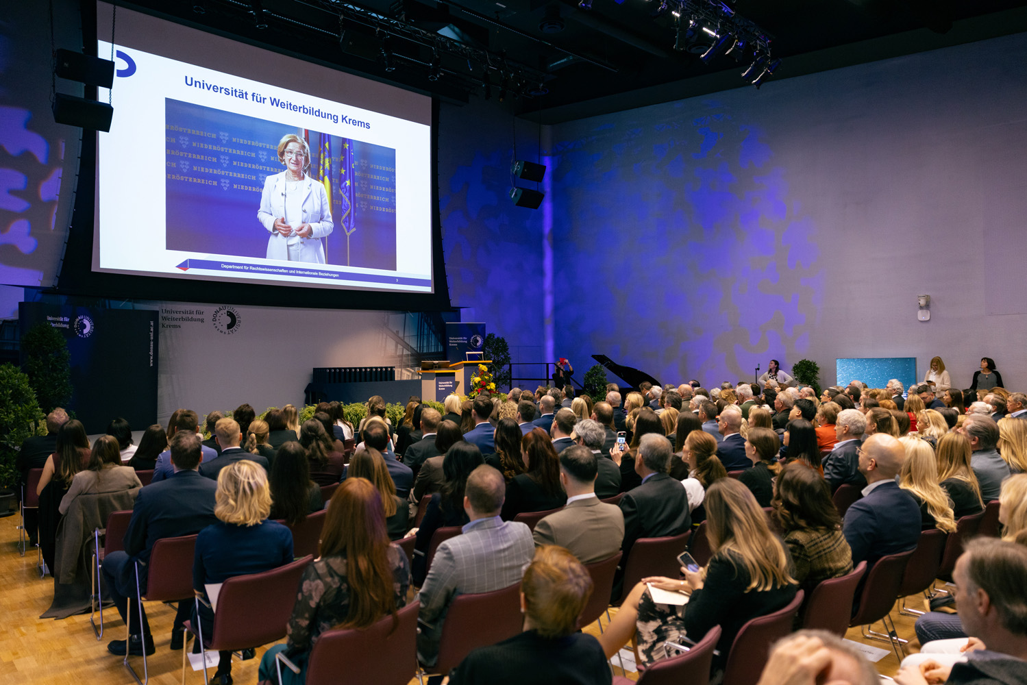 © Martin Jordan Videobotschaft Landeshauptfrau Johanna Mikl-Leitner