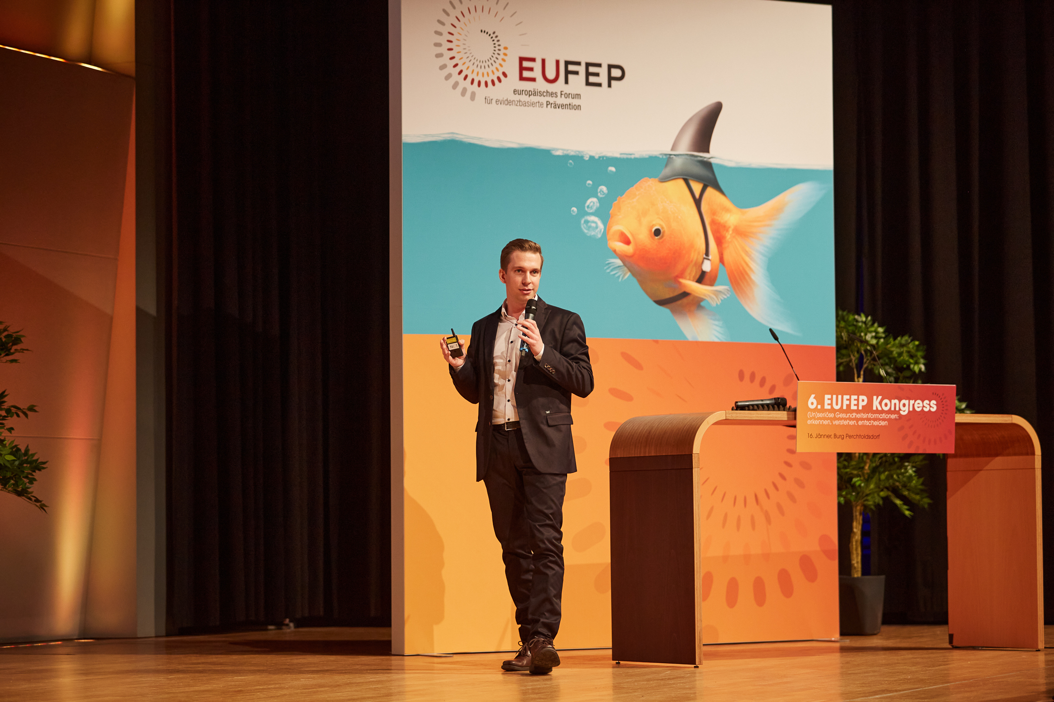 © Florian Schulte Philipp Schmid, MSc, Universität Erfurt, zeigte Möglichkeiten auf, um Medizinmythen zu entkräften