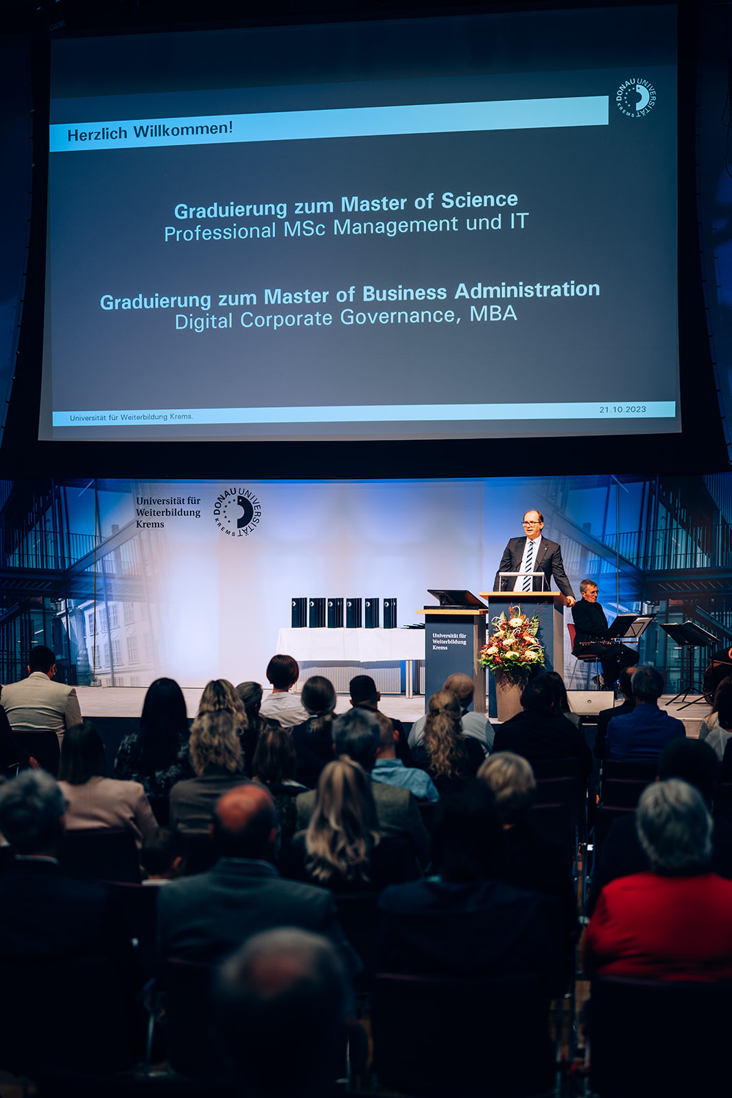 (c) Walter Skokanitsch