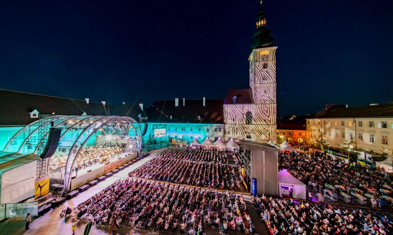 Ermäßigung für Domplatz Open-Air