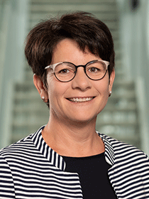 Eva Maria Bauer