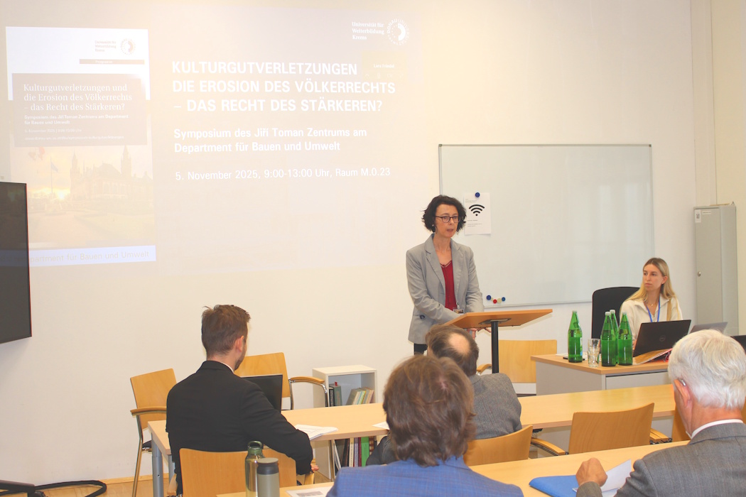 Eva Maria Stöckler, Dekanin der Fakultät für Bildung, Kunst und Architektur