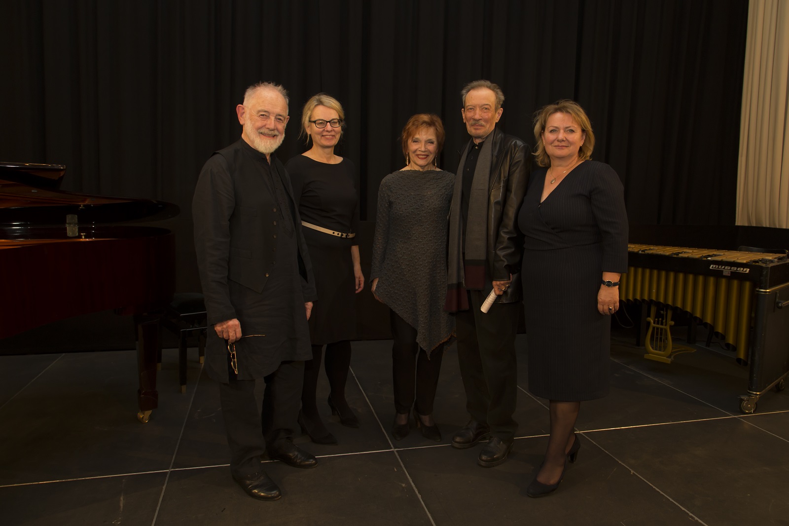 K. Schwertsik, Grond, Ch. Schwertsik, Schutting, Ecker