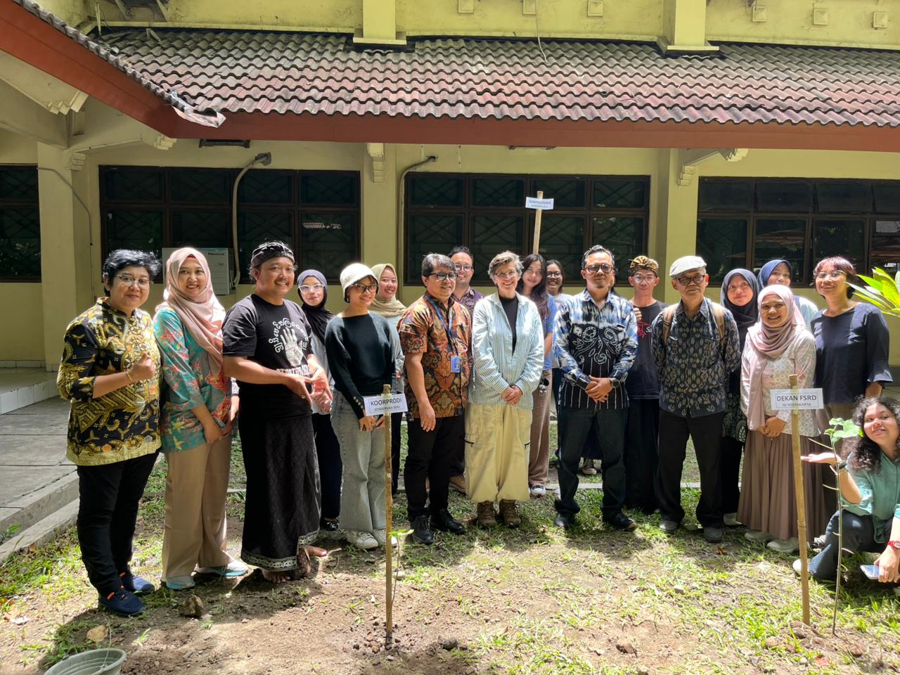 Restaurierungsforschung in Indonesien