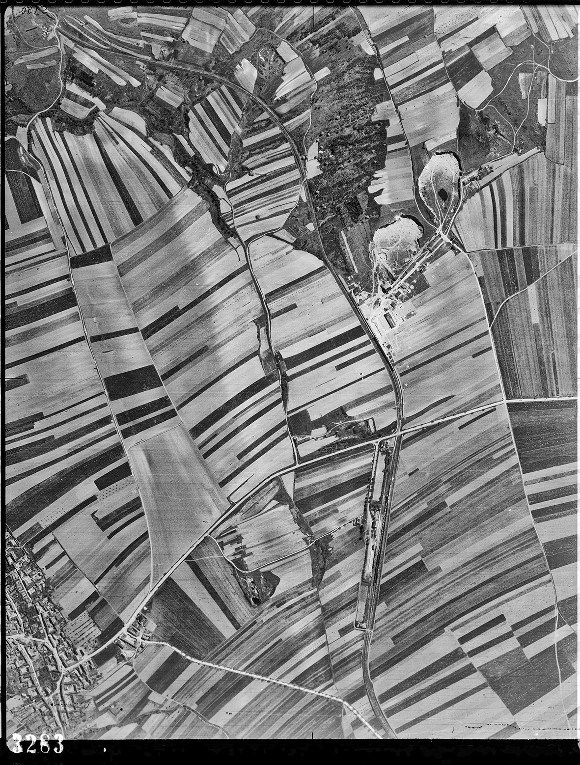Luftaufnahme 1945, Steinbruch