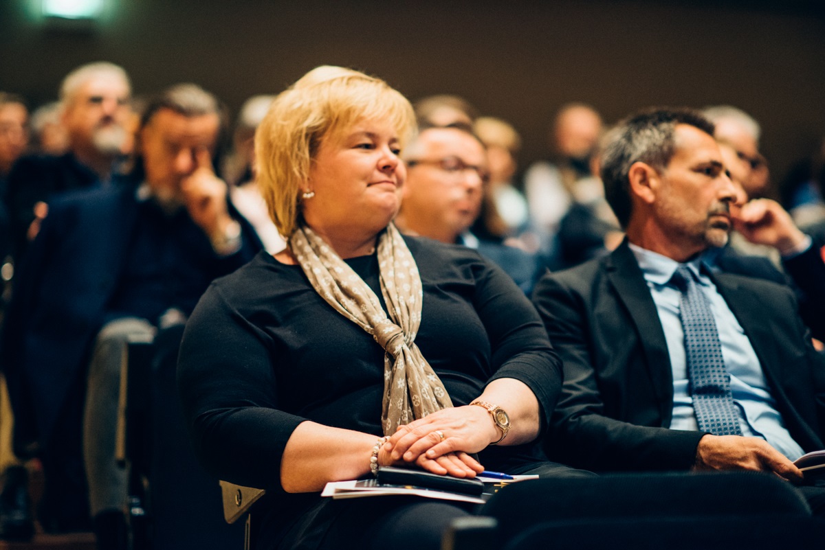 © Walter Skokanitsch Bluehour